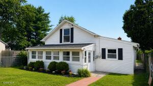 1379 Evergreen Avenue Rotterdam, NY 12306
