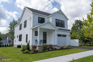 37 Newton Avenue Saratoga Springs, NY 12866
