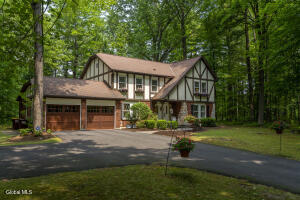 7 Lakeview Drive Gansevoort, NY 12831