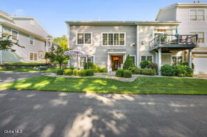 2374 E Nott Street Niskayuna, NY 12309