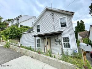 197 Vrooman Avenue Amsterdam, NY 12010