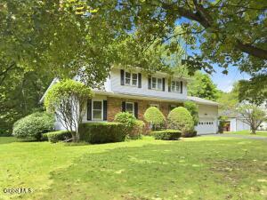 4 Laurel Drive Loudonville, NY 12211