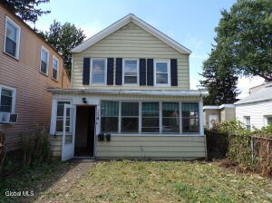 709 4th Avenue Troy, NY 12182
