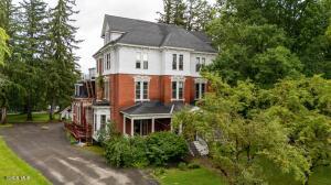15 E State Street Gloversville, NY 12078