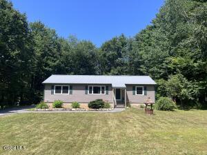 186 Hinds Road Galway, NY 12074