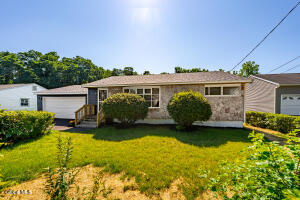 72 Cordell Road Schenectady, NY 12304