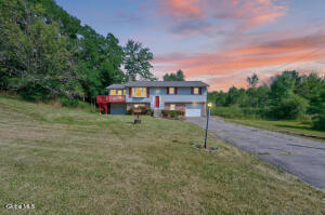 426 Craven Road Delanson, NY 12053