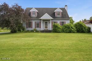 52 Haswell Road Colonie, NY 12189