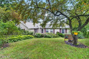 142 Sunnyside N Queensbury, NY 12804