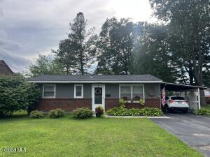 1352 Lawn Avenue Schenectady, NY 12306