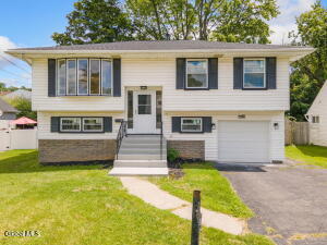 22 O'Neil Street Troy, NY 12180