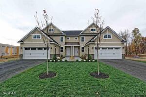 15 Boggs Street Mechanicville, NY 12118