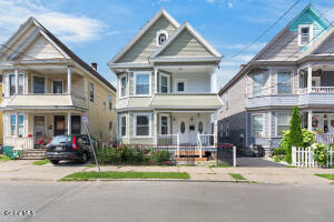 1030 Delamont Avenue Schenectady, NY 12307