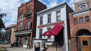 489 Broadway Saratoga Springs, NY 12866