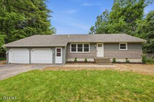 15 Hopeful Lane Wilton, NY 12831