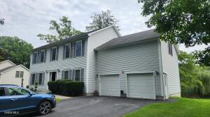 5 Homestead Drive Colonie, NY 12110