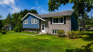 10 Bayberry Drive Castleton On Hudson, NY 12033