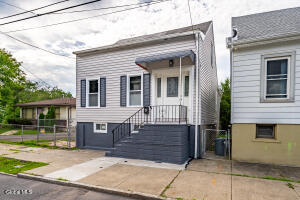6 Garden Street Albany, NY 12209
