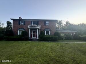 1022 Country Brook Court Schenectady, NY 12306