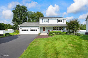6 Durham Court Schenectady, NY 12309