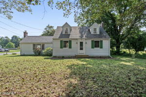 533 Bloomingrove Drive Rensselaer, NY 12144