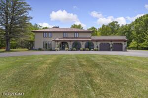 92 Macha Lane Wynantskill, NY 12198