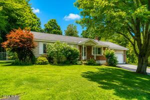 106 Wesskum Woods Road Gloversville, NY 12078