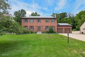 9 Judith Drive Clifton Park, NY 12065