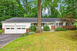 5 Pine Hill Bend Ballston Lake, NY 12019