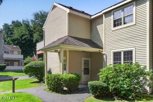 124 Monmouth Way Halfmoon, NY 12065