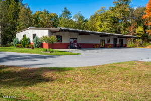 4284 NY-50 Saratoga Springs, NY 12866