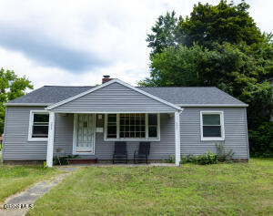 3027 Albany Street Schenectady, NY 12304