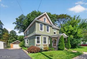 12 Cornelius Avenue Niskayuna, NY 12309