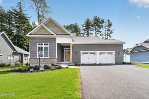 12 Kenzie Court Ballston, NY 12020