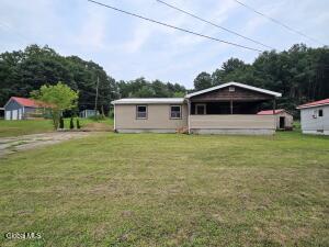 109 Blanchard Loop Gloversville, NY 12078