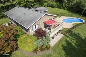 342 Closson Road Schenectady, NY 12302