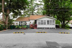 31 North Road Clarksville, NY 12041