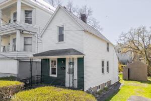556 Clarendon Street Schenectady, NY 12308