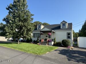 4 Neptune Street Rensselaer, NY 12144