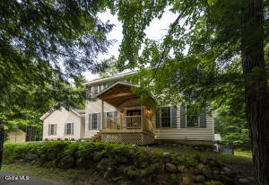 43 Kings Road Corinth, NY 12822