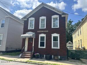 16 River Street Schenectady, NY 12305