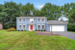 5 Brookhaven Drive Niskayuna, NY 12309