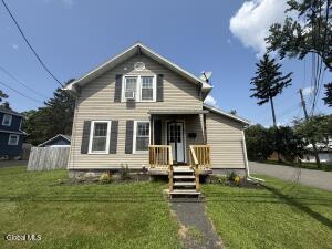 49 Kunker Avenue Latham, NY 12110