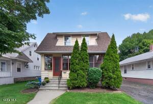 3 Sard Road Albany, NY 12209