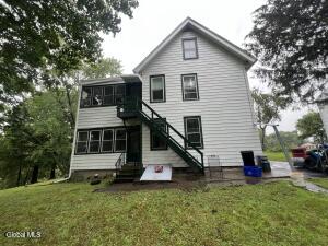 8 Summit Street Rensselaer, NY 12144