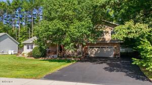49 James Street Warrensburg, NY 12885