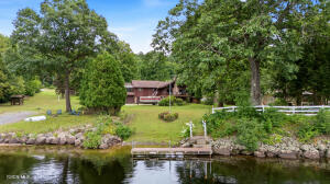 15 Sanzo Drive Lake Luzerne, NY 12846