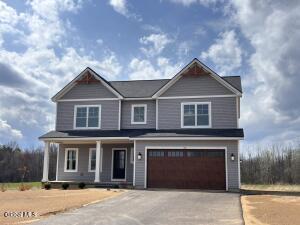 23 Gronczniak Road Stillwater, NY 12170