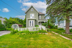 25 Chestnut Street Johnstown, NY 12095