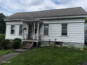 25 River Street Chatham, NY 12037